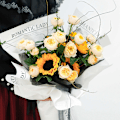 Miniatyrbillede 2 af 6: Elegant vandtæt blomsterindpakningspapir - 20 ark Ingen andre end dig Guld