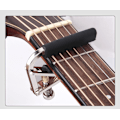 Miniatyrbillede 2 af 4: Guitar Capo i aluminiumlegering - Hold dig stemt med præcision