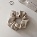 Pikkukuva 3 / 4: Hiussolkisetti 3 kpl Beige