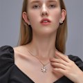 Miniatyrbild 4 av 6: Snowflake Halsband Örhängen Set Guld