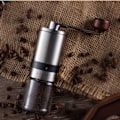 Miniatyrbillede 6 af 7: K2 Manuel Kaffebønnekværn - Rustfrit Stål & Keramik