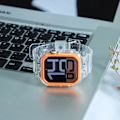 Pikkukuva 6 / 8: Silikoninen urheiluranneke Apple Watch Series 9/10, 46mm, läpinäkyvä musta Oranssi