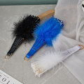 Miniatyrbillede 2 af 4: Fjer Vifte - Elegant Blonde & Satin Håndholdt Vifte Blå