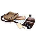 Miniatyrbild 6 av 7: INF Sportig crossbody väska i canvas och läder Svart