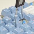 Miniatyrbillede 3 af 8: Nøglefjerner og rensebørste