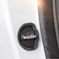 Miniatyrbild 2 av 4: Skydd för dörrlåsspärr i silikon för Tesla Model 3/Y (4-pack)