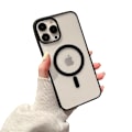Miniatyrbild 1 av 4: Magnetiskt TPU Mobilfodral för iPhone iPhone 15 Pro Max Svart 16,5 x 8 x 1 cm