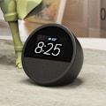 Pikkukuva 2 / 4: Suojaava silikonikotelo Echo Spot -älykaiuttimelle Musta