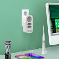 Miniatyrbild 4 av 5: 7 i 1 EU-Kontaktadapter med USB A/Typ C-Portar