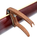 Miniatyrbillede 3 af 5: Guitar Capo i zinklegering til akustiske guitarer Mørk træ farve