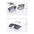 Miniatyrbillede 4 af 4: Foldbare Clip-On Solbriller - Polariserede MultiColor MultiColor