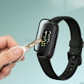 Pikkukuva 3 / 4: Fitbit Inspire 3:n näytönsuoja, 3D-kaareva pehmeä kalvo (2 kpl)