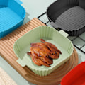 Miniatyrbillede 5 af 6: INF 2-pak airfryer silikonegryde med handsker Grå 16.5x19.5x5 cm