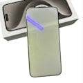 Miniatyrbillede 1 af 3: iPhone 16 skærmbeskytter i hærdet glas med anti-blåt lys iPhone 16 Pro Max