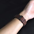 Pikkukuva 7 / 8: Horween nahkarannekello Apple Watchille 42/44/46/49mm - Tummanruskea Tumman ruskea