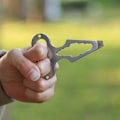 Miniatyrbild 5 av 8: Multifunktionellt EDC Försvarsspikverktyg i Rostfritt Stål