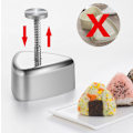 Miniatyrbild 2 av 5: Sushiform i rostfritt stål Hjärtformad & Triangelformad model 2
