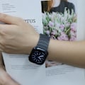 Miniatyrbild 4 av 5: Magnetisk slingrem för Apple Watch (42/44/45/49 mm) - EU-patent Midnattsblå
