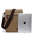 Miniatyrbild 4 av 6: INF Sportig crossbody väska i canvas och läder Svart