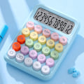 Miniatyrbilde 4 av 7: Fargerik minikalkulator Mekanisk tastaturkalkulator Elektronisk skrivebordskalkulator for Hjemskolekontor Himmelblå