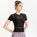 Pikkukuva 1 / 5: Naisten ja tyttöjen lyhythihainen crop-treenitoppi, slim fit, joogan urheilu