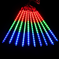 Pikkukuva 1 / 5: LED-värinen aurinkometeorisuihkuvalo, 30 cm pitkä * 8 kpl 192 lamppua