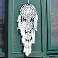 Miniatyrbillede 3 af 5: Stor drømmefanger med 3 cirkler, Macrame hvide fjer Hangi