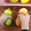 Miniatyrbillede 4 af 5: Simuleret durian langsom rebound dekompression legetøj