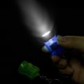 Miniatyrbilde 2 av 5: 24 mini LED-lommelykt nøkkelringer, bærbar batterilommelykt cha