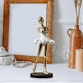 Miniatyrbild 4 av 5: Ballerina Statyer Figurer Resin Flicka Figur Display Dansare Skulptur Statyett för Entré Sovsal Inflyttningsfest Matbord (Stil A Gyllene)