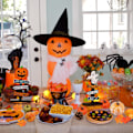 Pikkukuva 2 / 4: 2 kpl Halloween-aiheisia puisia keskipisteitä, puinen keskipiste, kurpitsa