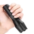 Miniatyrbillede 5 af 5: LED Kraftig LED Lommelygte, IP44 Vandafvisende Zoombar Lommelygte, 3 AA