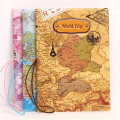 Miniatyrbillede 4 af 5: Verdenskort 3D pas-holder (pink), moderigtigt pas-etui,
