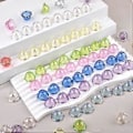 Miniatyrbilde 4 av 5: 10 stk. Elegante Akryl Klokkeanheng Akryl Multi Petal Blomsterperlehetter for DIY Smykker og Håndverksprosjekter Multi Multi