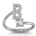 Miniatyrbild 1 av 5: Justerbar ring med initial för kvinnor och flickor med inlagd kristall B