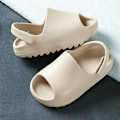 Miniatyrbild 3 av 3: Sommar Sandaler Barnskor Baby Skor Tofflor Mode.27. 27