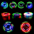 Miniatyrbild 4 av 5: 2 st LED-ljus Fidget Spinner - Kristallblå, Ljus Fidget Finger