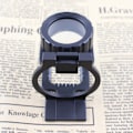 Miniatyrbild 2 av 4: Fällbar hopfällbar förstoringsglas med metallram