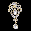 Miniatyrbild 3 av 4: En bit (guld) utsökt krona inlagd med diamant corsage sil
