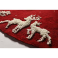 Miniatyrbilde 4 av 5: Strikkejuletre-kjole med broderte snøfnugg og reinsdyr