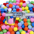Pikkukuva 3 / 5: (500 kappaletta) Pom pom -käsityöelastinen minipom pom -koristeet bal