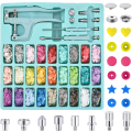 Miniatyrbilde 1 av 5: 300 sett T5 plast- og metallknapper med trykknapper
