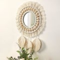 Miniatyrbild 5 av 5: Beige, Boho Macrame Fransvägg Spegel med Träpärlor Fjäder Pe
