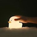 Miniatyrbillede 5 af 5: LED And Natlampe, Sød And Silikone Natlampe til Børneværelse, Genopladelig Bordlampe Sengelampe med Touch Sensor til Kvinder Soveværelse, Stue