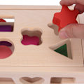Miniatyrbild 3 av 5: Träkubspel pedagogisk leksak geometrisk form träkub chi