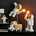 Miniatyrbilde 5 av 5: Astronaut Bordlampe for Barn, Spaceman Nattlys LED Moderne Skrivebordslampe Barnerom med Støpsel, for Gutter Jenter, Sengelampe