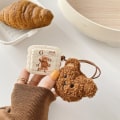 Miniatyrbilde 3 av 5: Bluetooth-headsetdeksel for airpods PRO3 teddybjørn