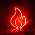 Miniatyrbild 1 av 5: Flammiga neonljus för väggmontering Röd neon LED-skylt Lyser upp
