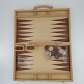 Miniatyrbild 3 av 5: Avancerat träinlagt backgammon spelset. Klassisk Foldi