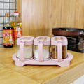 Miniatyrbillede 4 af 5: (Pink farve) 3 stk./sæt med bakke  Transparent glas krydderiglas